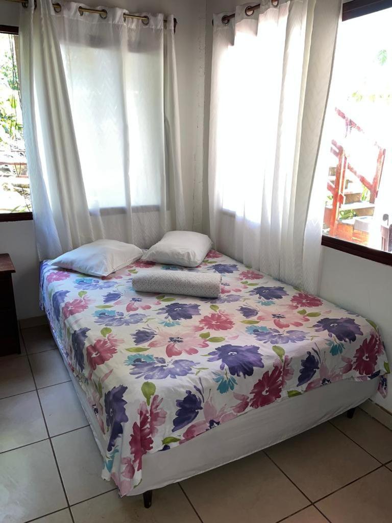 Fosters West Bay Resort Ngoại thất bức ảnh