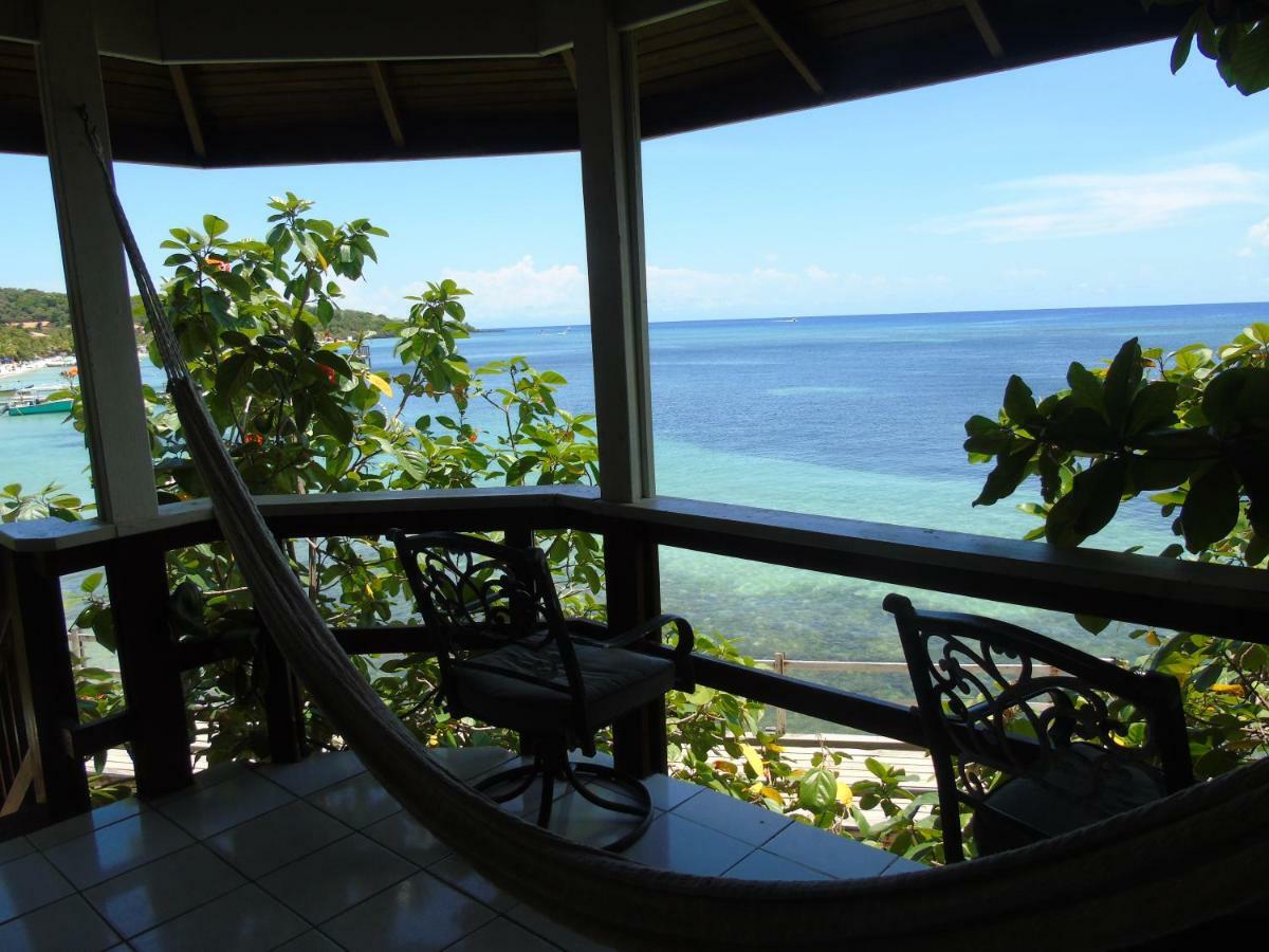 Fosters West Bay Resort Ngoại thất bức ảnh